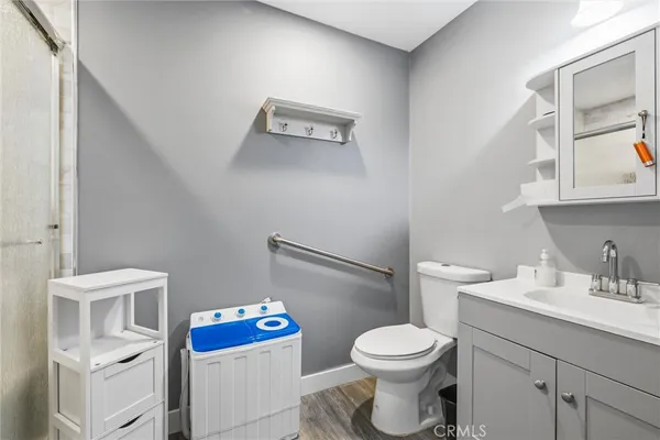 $999,999 | 23574 Lake Valley Drive, Moreno Valley, CA 92557