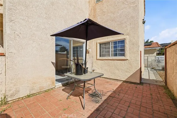 $999,999 | 23574 Lake Valley Drive, Moreno Valley, CA 92557