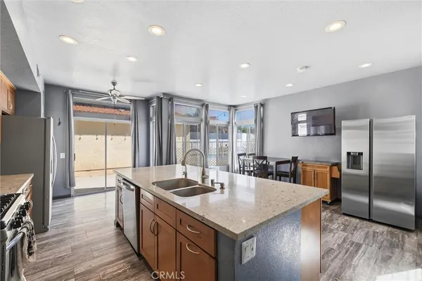 $999,999 | 23574 Lake Valley Drive, Moreno Valley, CA 92557