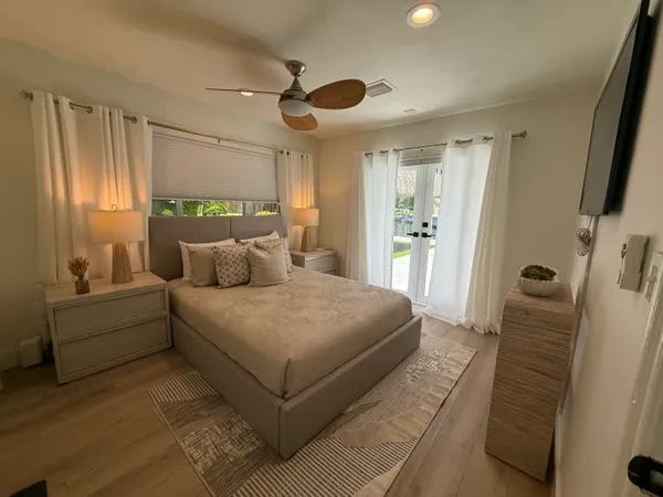 $8,000 | 1370 East Terra Mar Drive, Pompano Beach, FL 33062