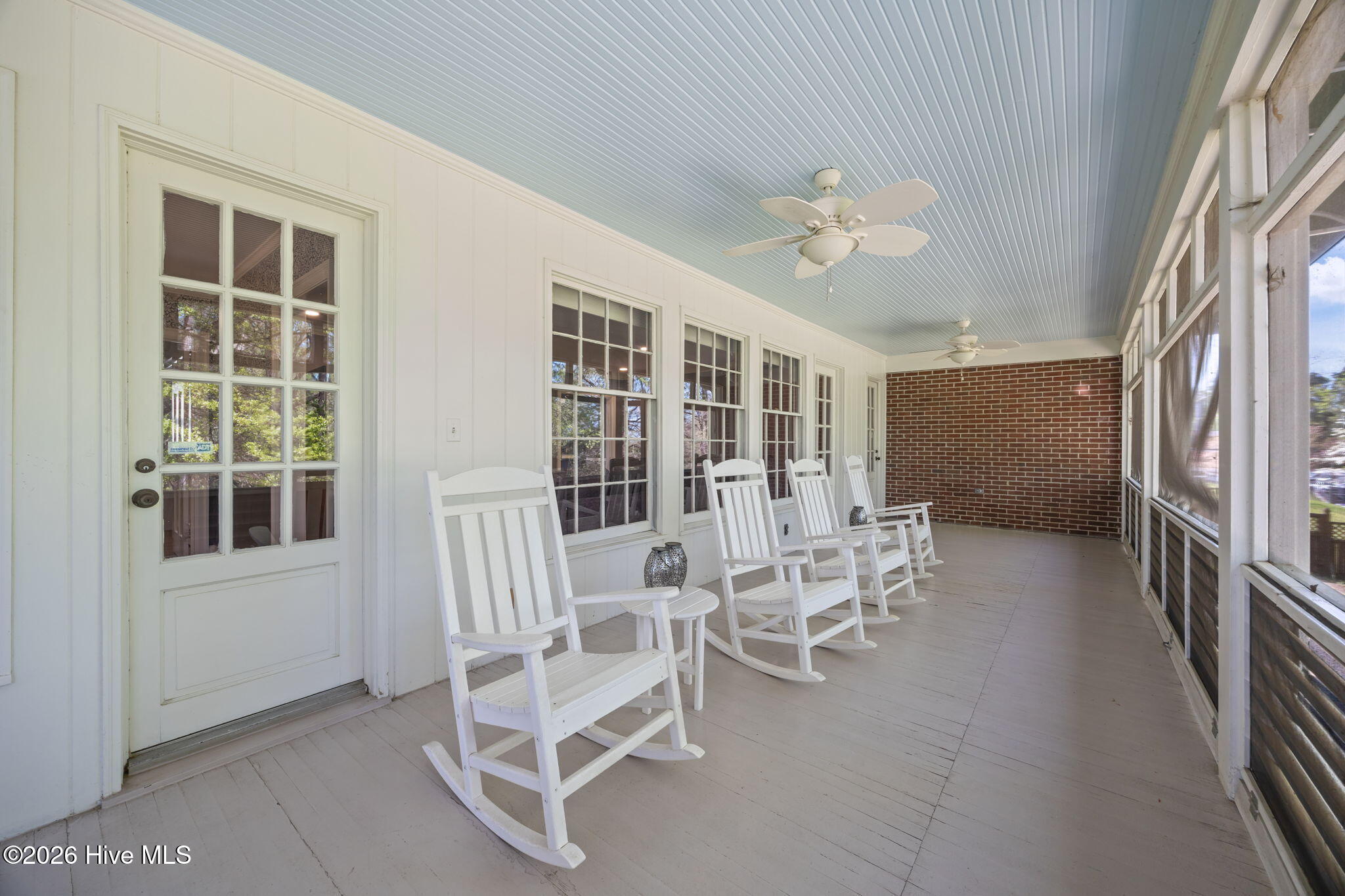1104 West Rock Spring Road Greenville, NC 27858 - Photo 22 of 56 Upper & Lower each have interior access and stairs that connect them.