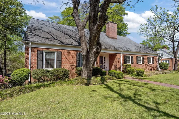$500,000 | 1104 West Rock Spring Road, Greenville, NC 27858
