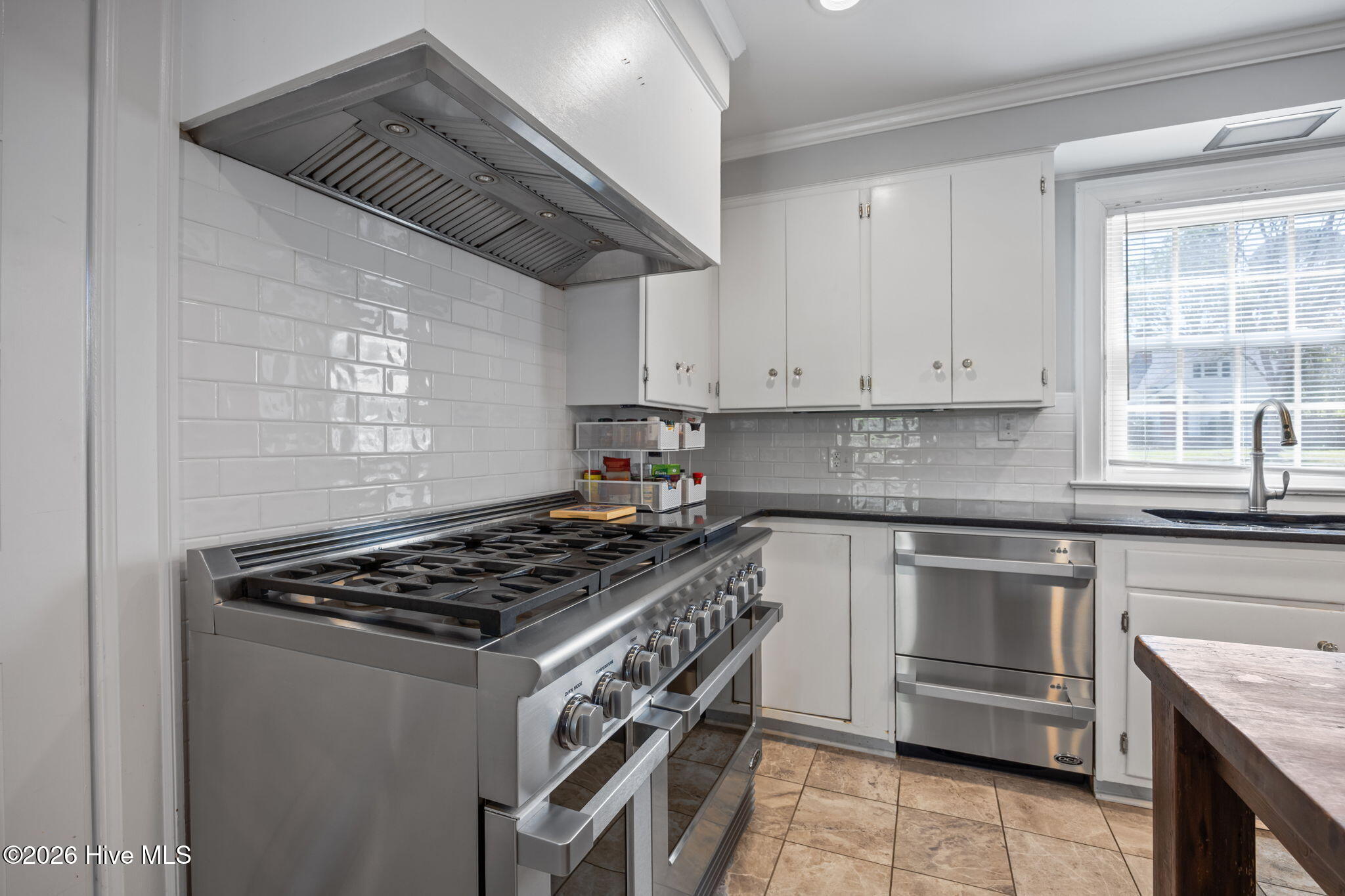 1104 West Rock Spring Road Greenville, NC 27858 - Photo 36 of 56 One more look at the impressive stove!