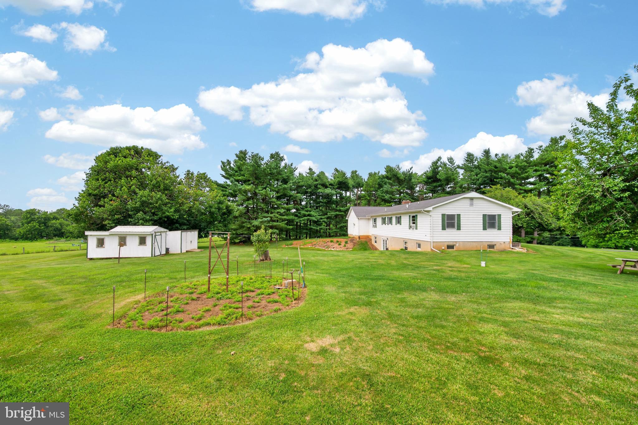 13835 Howard Road Dayton, MD 21036 - Photo 36 of 43 Gardens to include a producing asparagus garden!