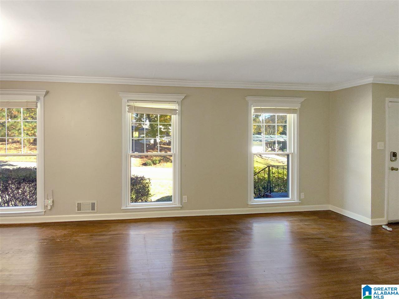 2208 Blue Ridge Boulevard Birmingham, AL 35226 - Photo 5 of 20