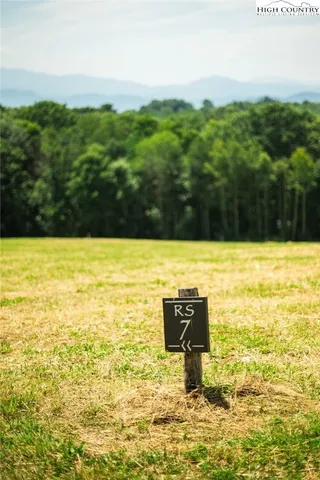 $799,900 | Rs7 Skywest Parkway, Elk Park, NC 28622