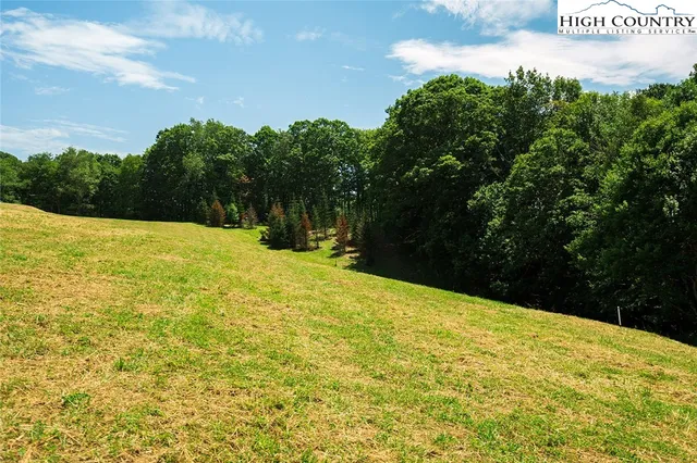 $799,900 | Rs7 Skywest Parkway, Elk Park, NC 28622