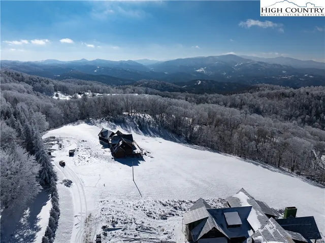 $799,900 | Rs7 Skywest Parkway, Elk Park, NC 28622