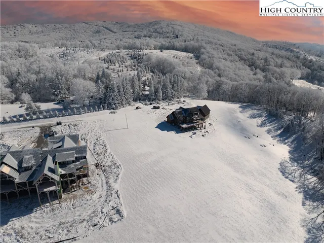 $799,900 | Rs7 Skywest Parkway, Elk Park, NC 28622