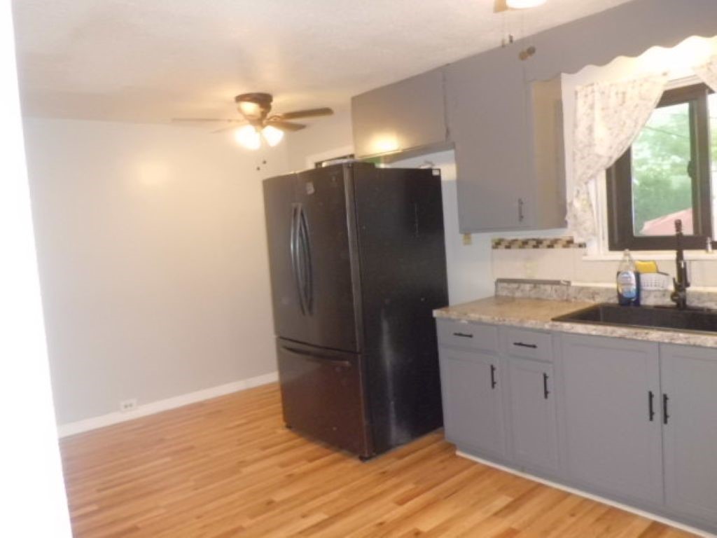 524 Howard Road Gates, NY 14624 - Photo 7 of 29
