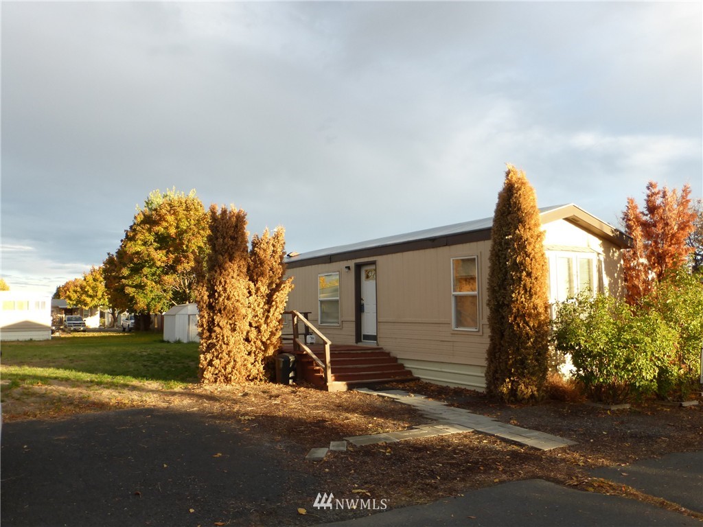 3057 Rd H Northeast, Unit 29 Moses Lake, WA 98837 - Photo 2 of 25 Gallery Image 2