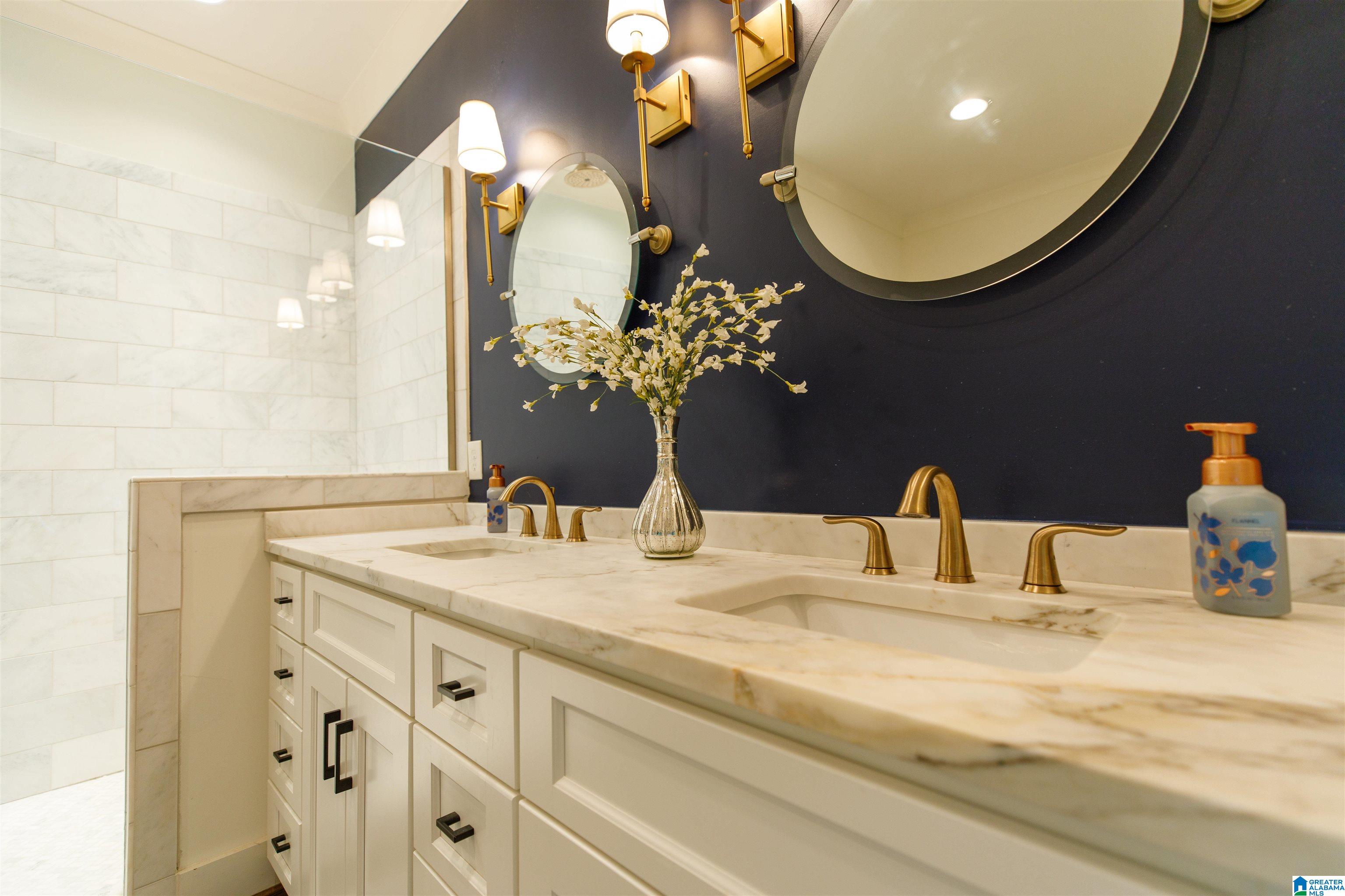 1030 Saulter Road Birmingham, AL 35209 - Photo 15 of 24