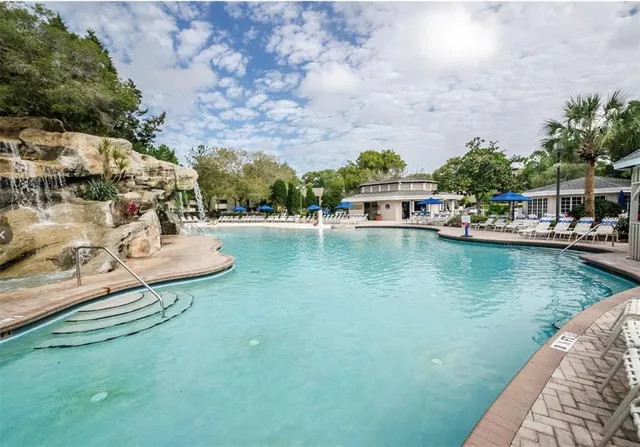 $505,000 | 36750 US Highway 19 North, Unit 24213, Palm Harbor, FL 34683