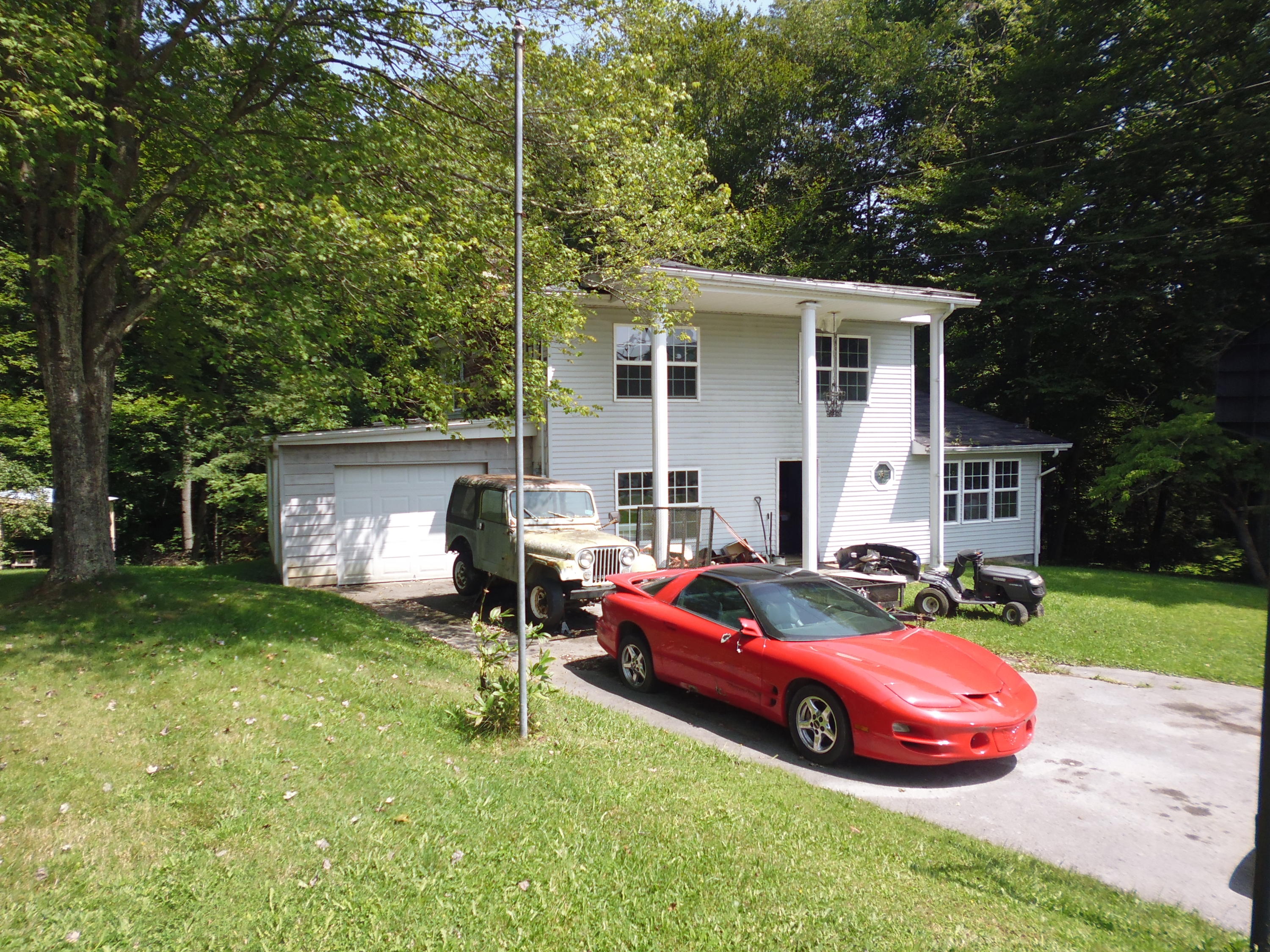 219 Big Mountain Road Rupert, WV 25984 - Photo 15 of 47 Gallery Image 15