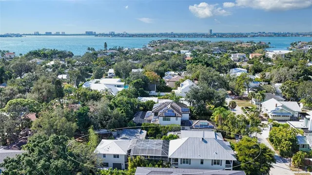 $2,750,000 | 1690 Arlington Street, Sarasota, FL 34239