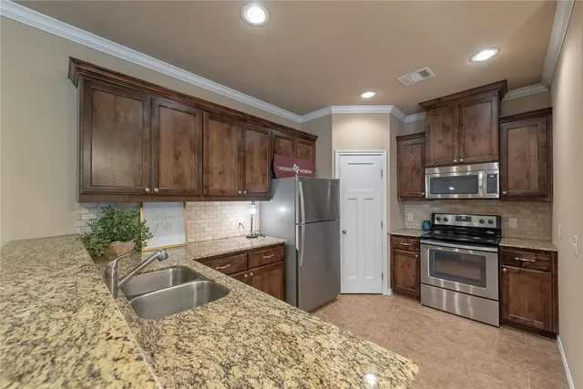 $19,070,000 | 51-addresses 51-addresses Kenyon Haverford Davidson Claremont Drive, College Station, TX 77845