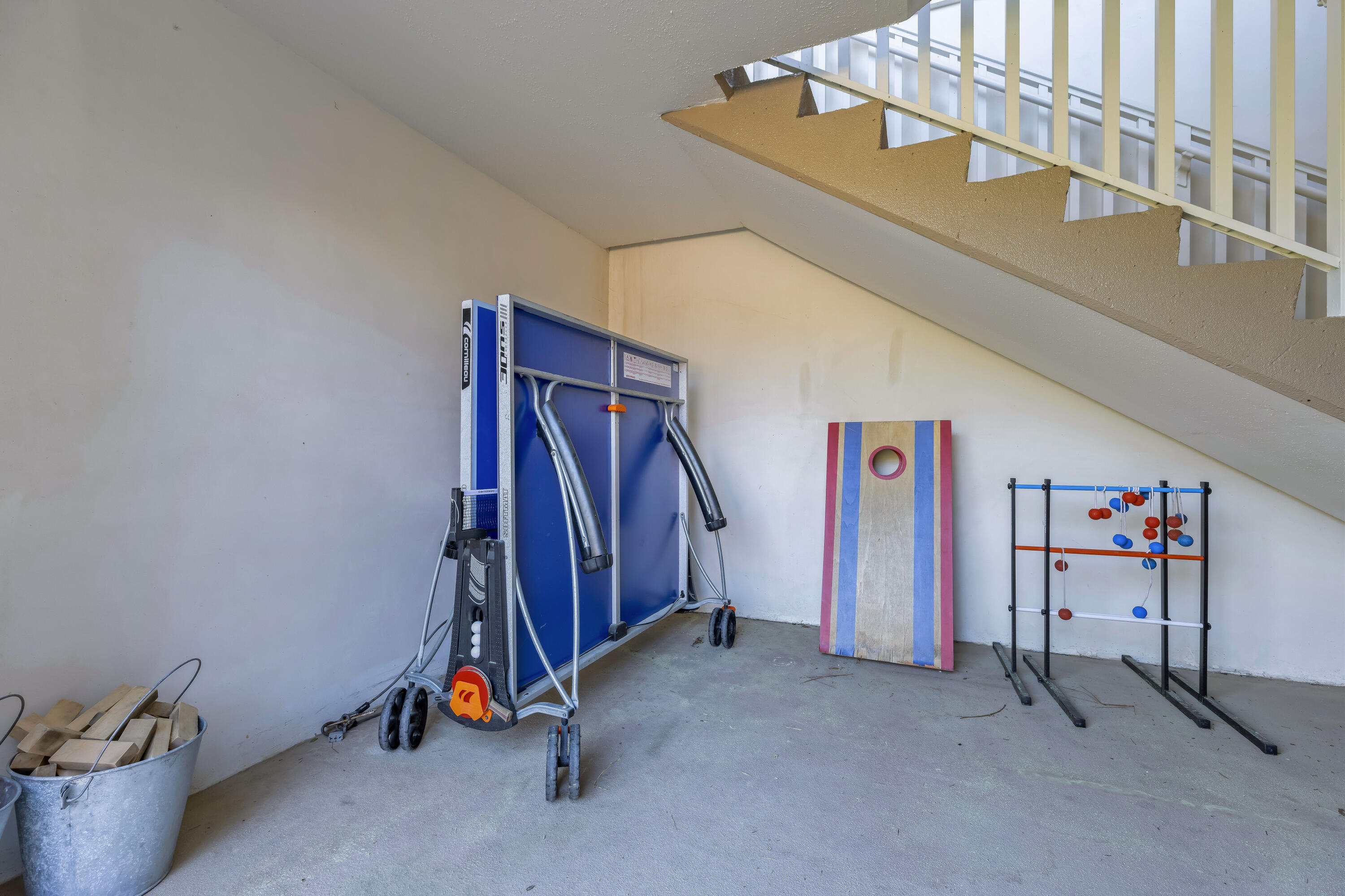 2046 West County Highway 30A, Unit M2428 Santa Rosa Beach, FL 32459 - Photo 69 of 72 a view of a room with gym equipment
