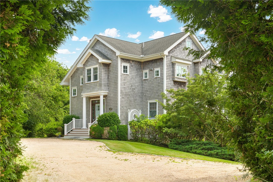 21 Bonnet View Drive Jamestown, RI 02835 - Photo 4 of 50 Front Entrance