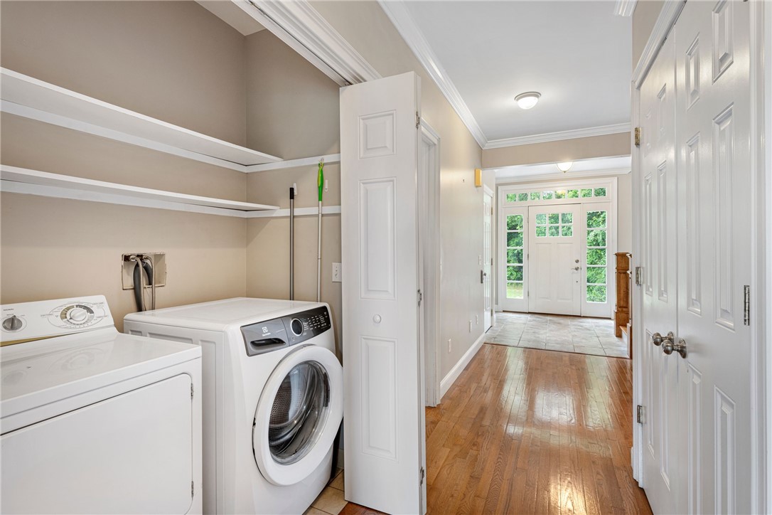 21 Bonnet View Drive Jamestown, RI 02835 - Photo 9 of 50