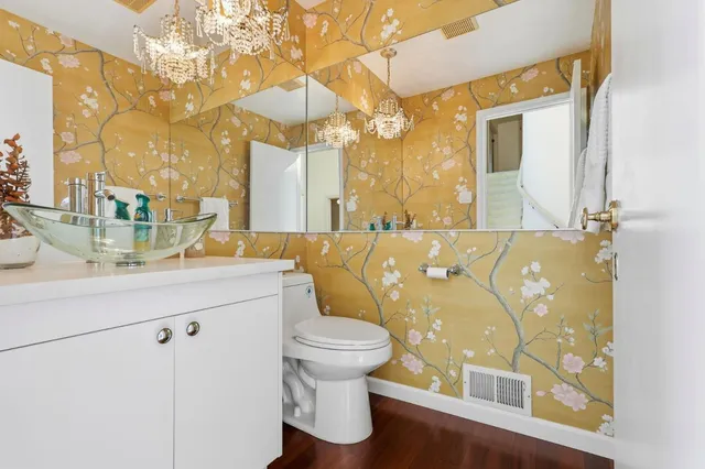 $3,250,000 | 100 Rizal Drive, Hillsborough, CA 94010