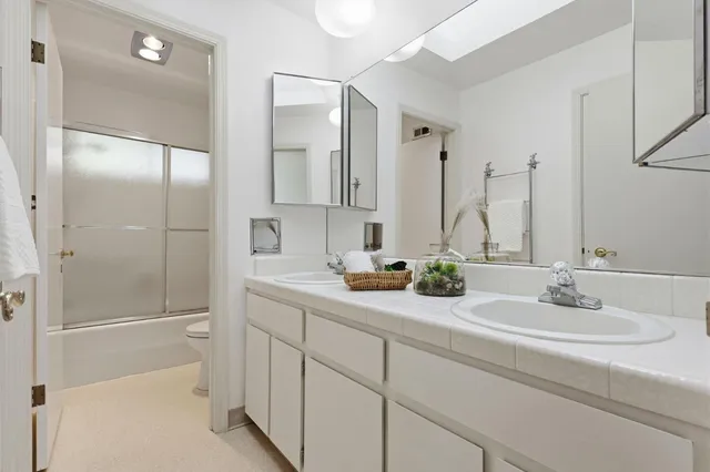 $3,250,000 | 100 Rizal Drive, Hillsborough, CA 94010