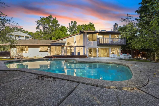 $3,250,000 | 100 Rizal Drive, Hillsborough, CA 94010