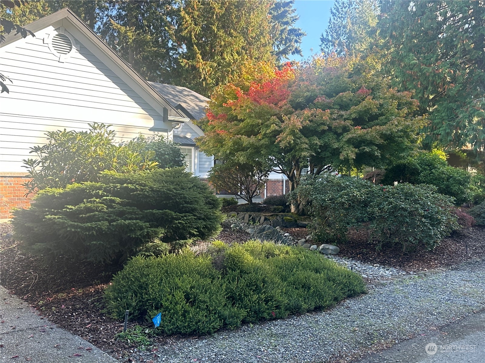 121 Arnold Palmer Parkway Sequim, WA 98382 - Photo 3 of 40