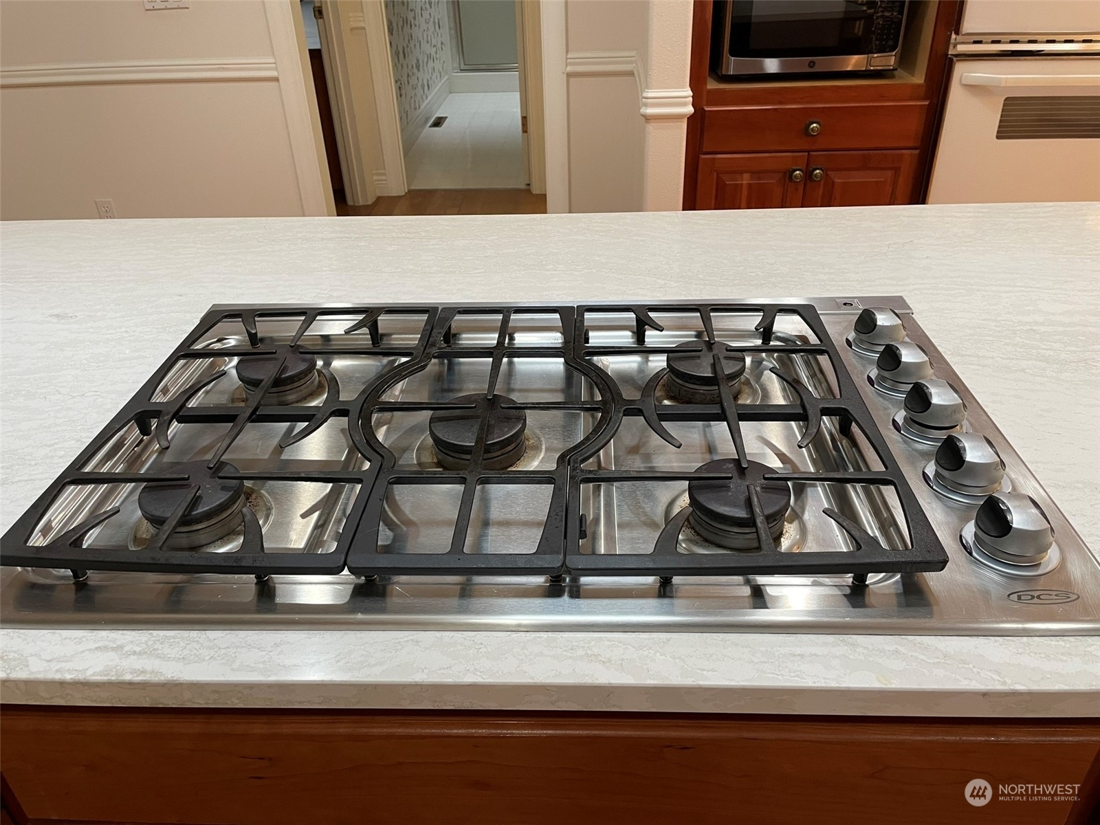 121 Arnold Palmer Parkway Sequim, WA 98382 - Photo 10 of 40