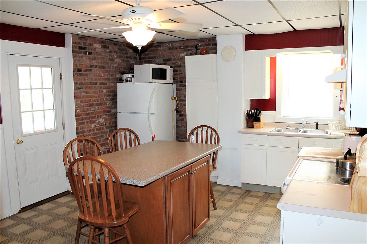 27 East Intervale Road Wilton, NH 03086 - Photo 5 of 40 Gallery Image 5
