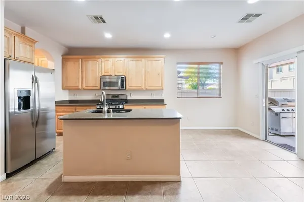 $2,250 | 3956 Fragrant Jasmine Avenue, North Las Vegas, NV 89081