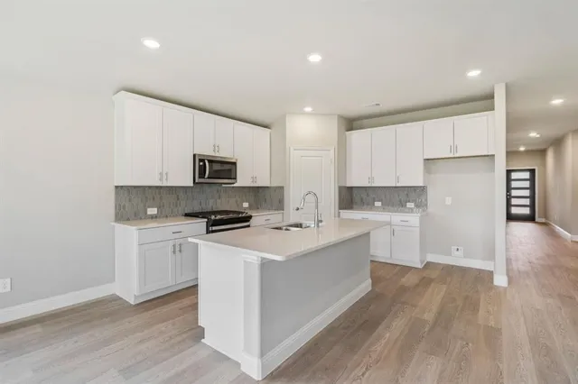 $330,425 | 2226 Rannoch Street, Sherman, TX 75092