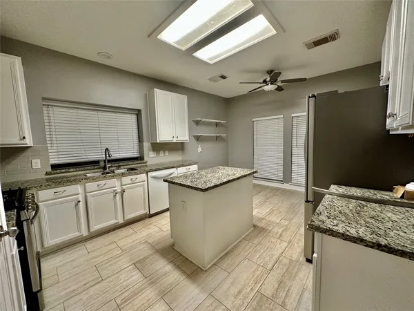 $2,900 | 9327 Restover Lane, Houston, TX 77064