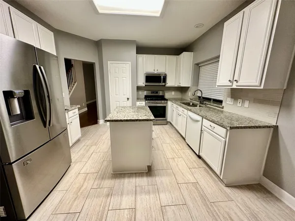 $2,900 | 9327 Restover Lane, Houston, TX 77064