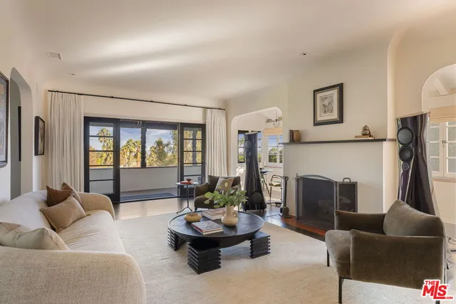 $6,249,000 | 4778 Bonvue Avenue, Los Angeles, CA 90027