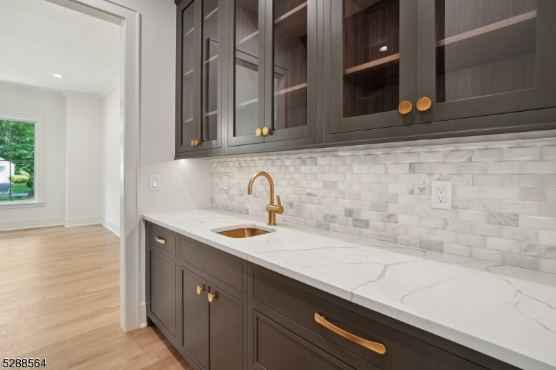 11 Addison Drive Short Hills, NJ 07078 - Photo 28 of 50