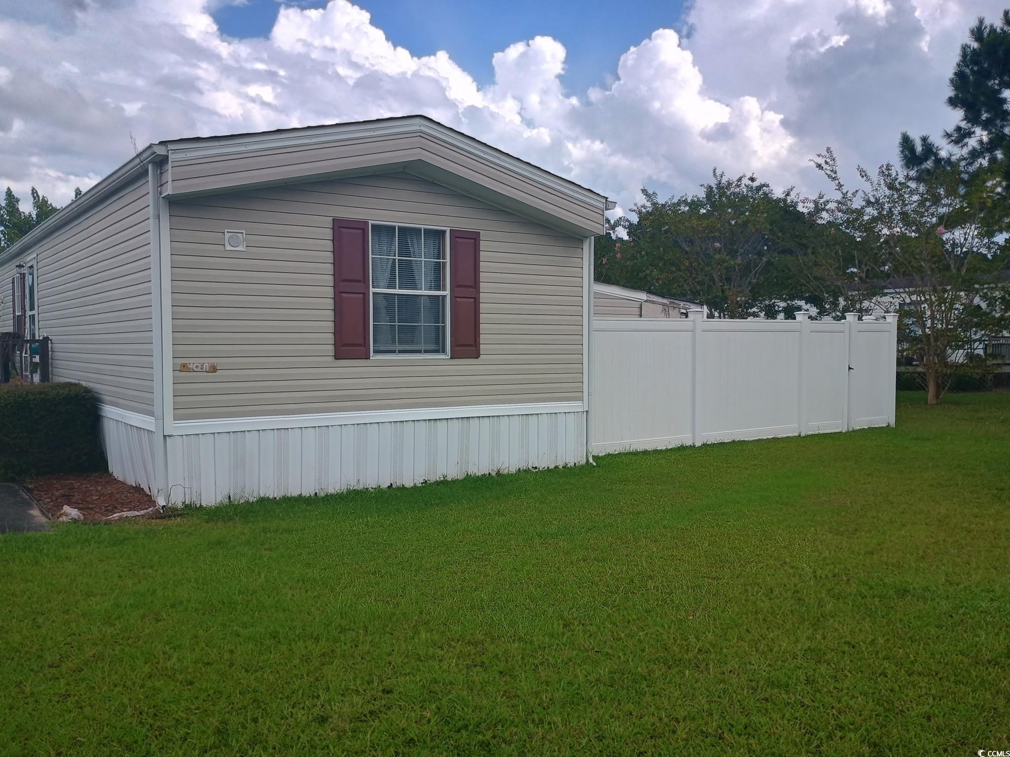 1049 Colonial Lane Conway, SC 29526 - Photo 2 of 27 View of home's exterior