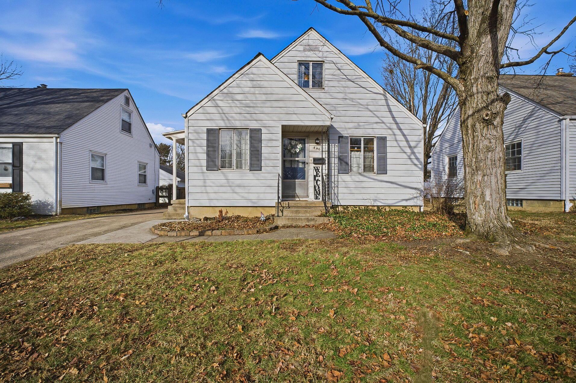 440 Chatham Road Columbus, OH 43214 - Photo 1 of 1 Welcome to this charming cape cod home.