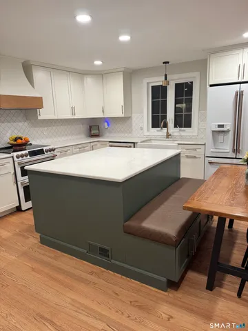 $500,000 | 30 Kensington Court, Cheshire, CT 06410