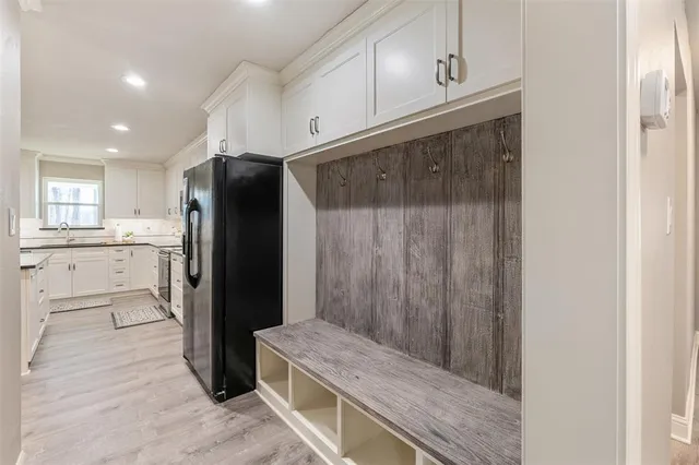 $949,999 | 8014 Blue Bird Lane, Athens, TX 75752