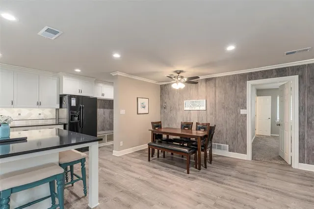 $949,999 | 8014 Blue Bird Lane, Athens, TX 75752