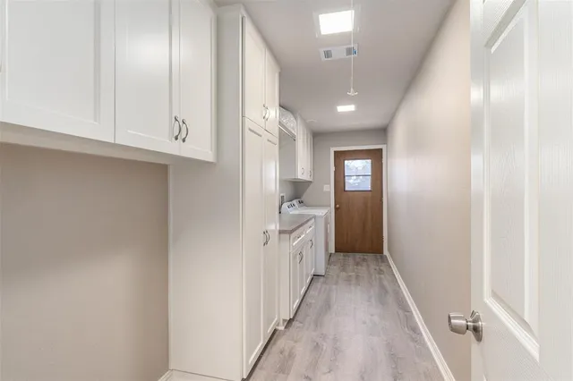 $949,999 | 8014 Blue Bird Lane, Athens, TX 75752