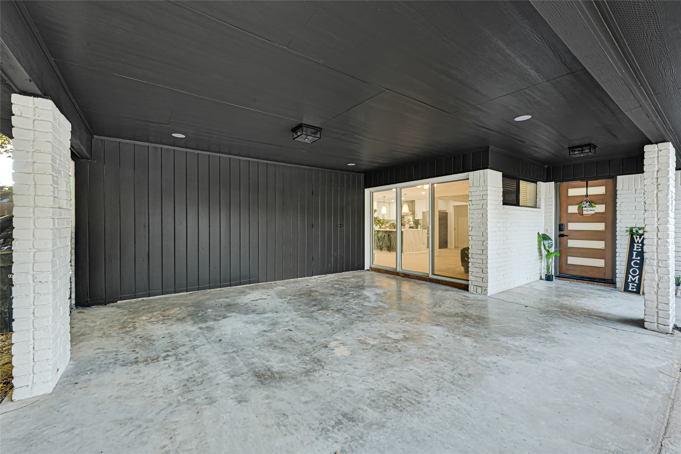 4834 Spellman Road Houston, TX 77035 - Photo 14 of 30 Gallery Image 14