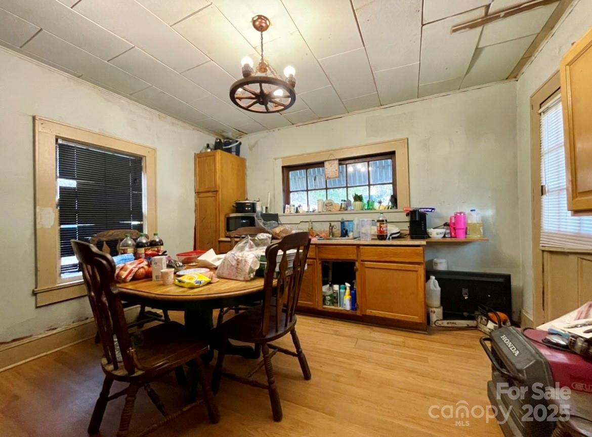130 Lookout Road Asheville, NC 28804 - Photo 16 of 18 Gallery Image 16