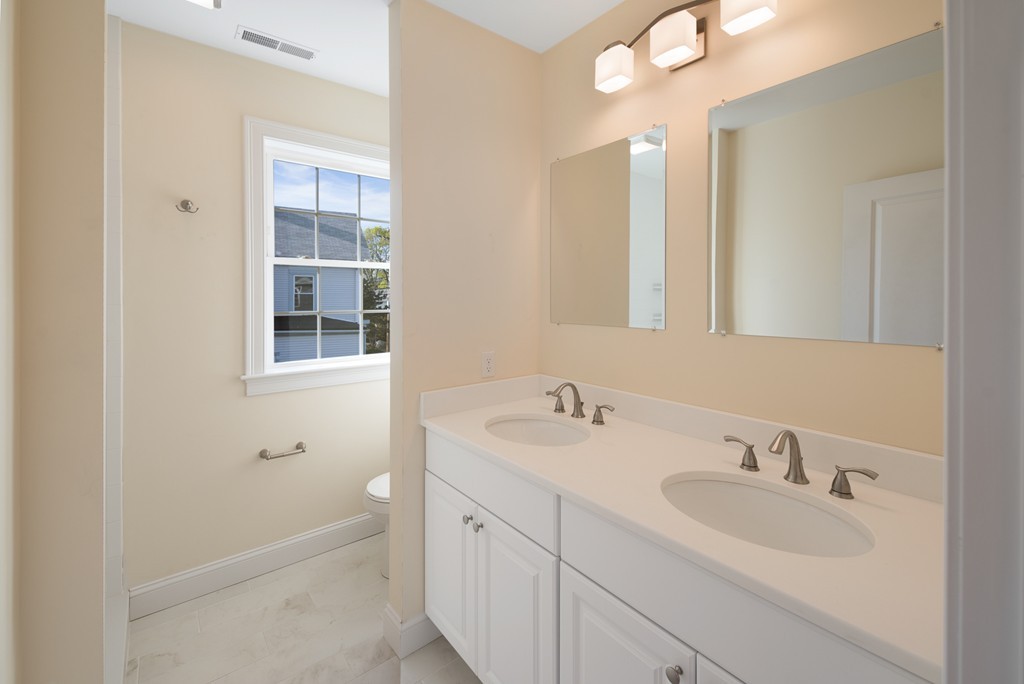 12 Green St Terrace, Unit 12 Watertown, MA 02472 - Photo 18 of 24