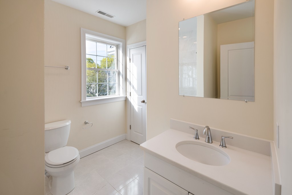 12 Green St Terrace, Unit 12 Watertown, MA 02472 - Photo 19 of 24