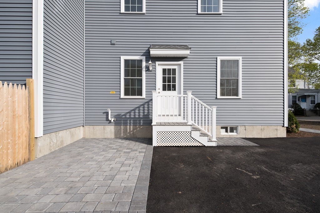 12 Green St Terrace, Unit 12 Watertown, MA 02472 - Photo 23 of 24