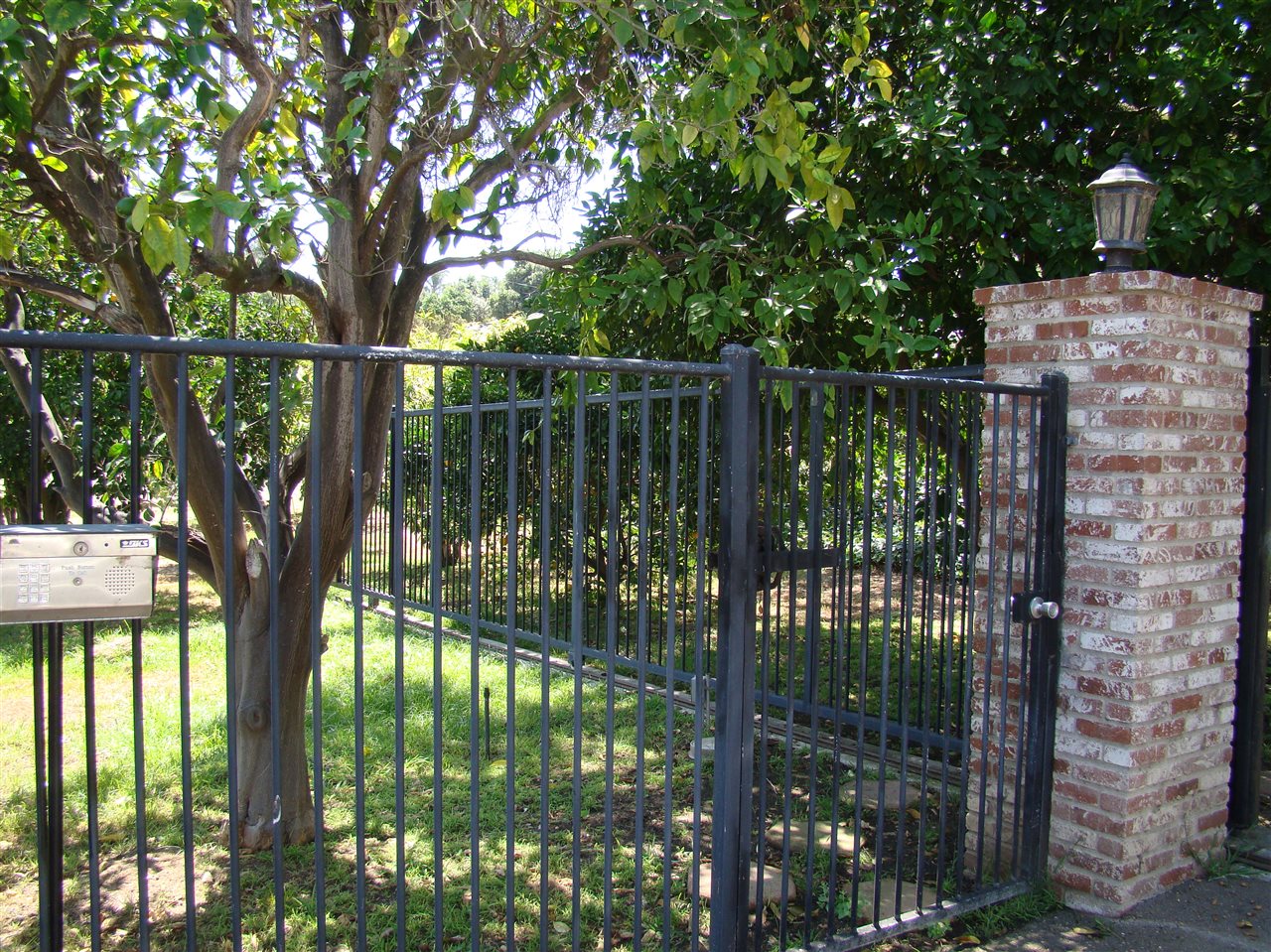 748 Hamilton Lane Fallbrook, CA 92028 - Photo 2 of 9 Gallery Image 2