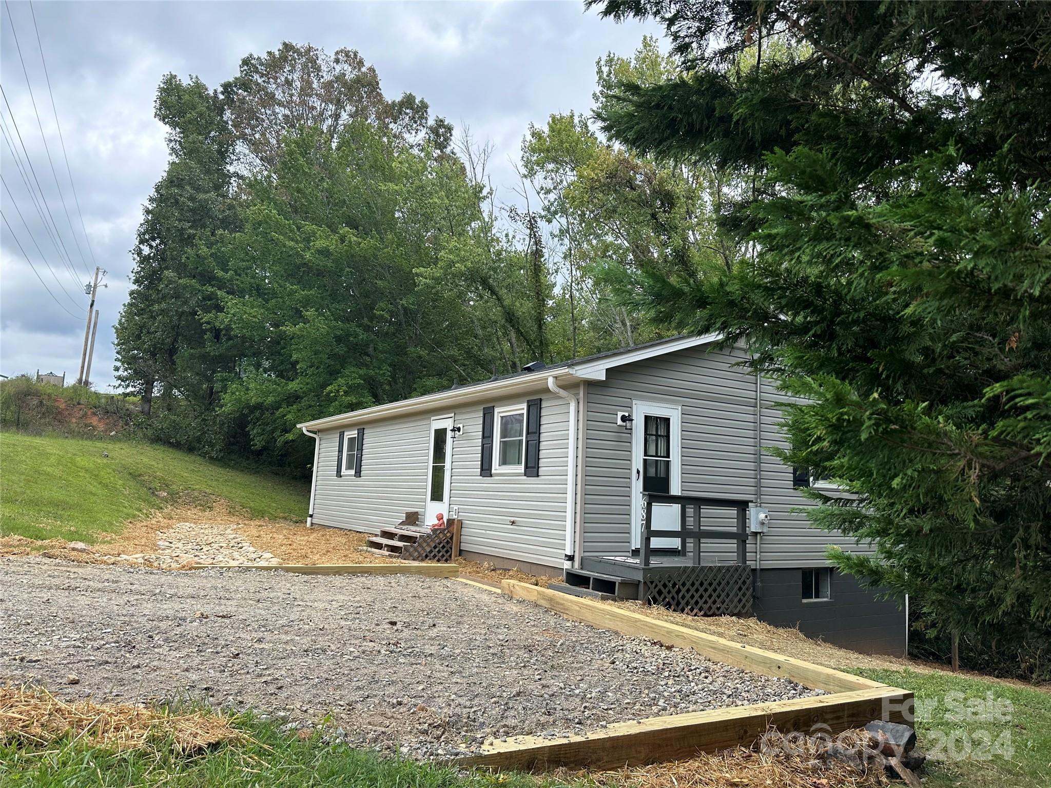 687 Flint Hill Road Alexander, NC 28701 - Photo 1 of 35 Gallery Image 1