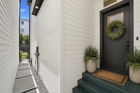 $625,000 | 5004 Darling Street, Houston, TX 77007