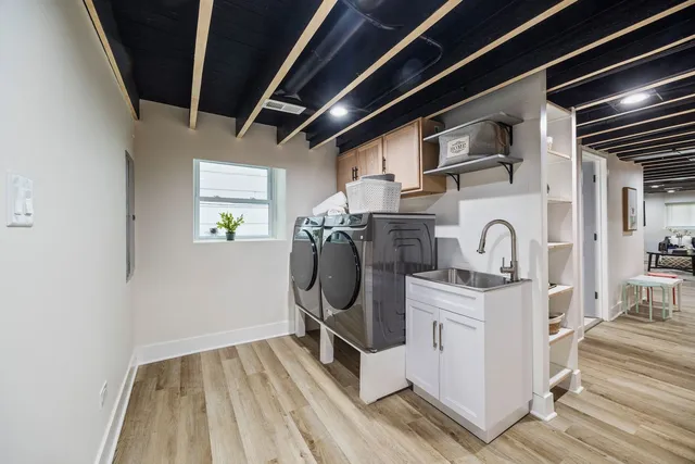 $770,000 | 4143 North Drake Avenue, Chicago, IL 60618